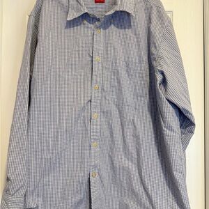 Arrow Men's Blue and White Checkered Button Down Shirt
